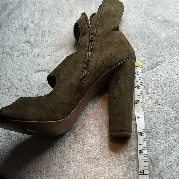 STEVE MADDEN 8.5 Tawnie Cutout Caged Booties Pumps Sandal - Picture 5 of 12